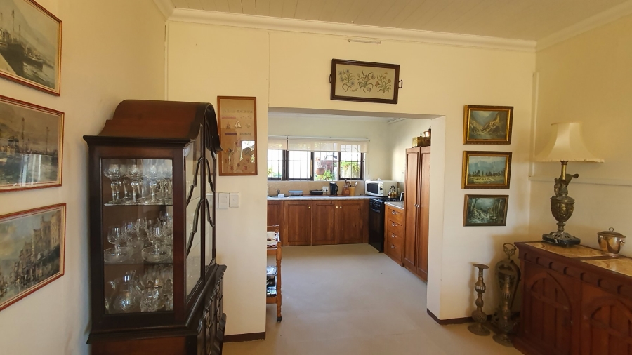 6 Bedroom Property for Sale in Ivy Beach KwaZulu-Natal