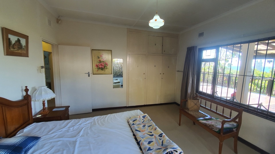 6 Bedroom Property for Sale in Ivy Beach KwaZulu-Natal