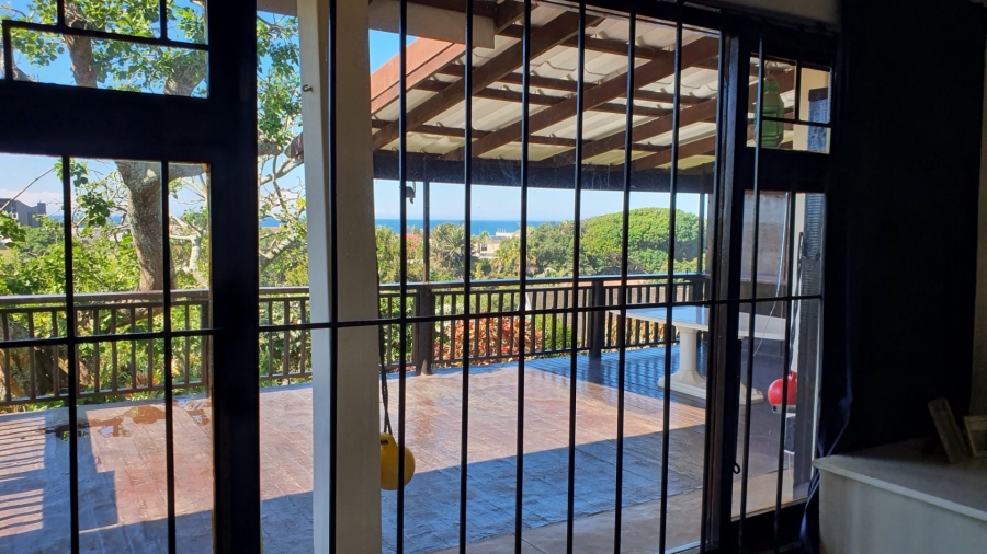 6 Bedroom Property for Sale in Ivy Beach KwaZulu-Natal