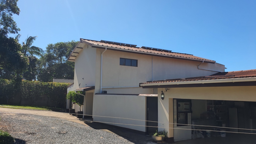 6 Bedroom Property for Sale in Ivy Beach KwaZulu-Natal