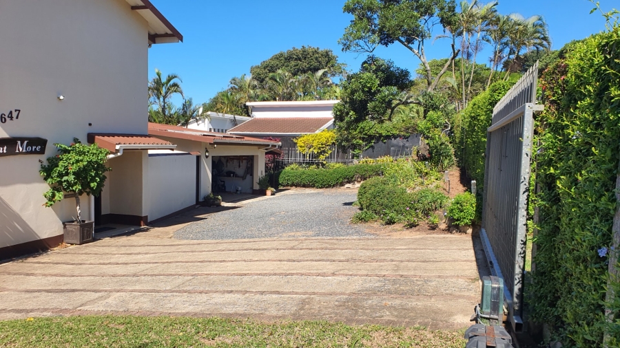 6 Bedroom Property for Sale in Ivy Beach KwaZulu-Natal