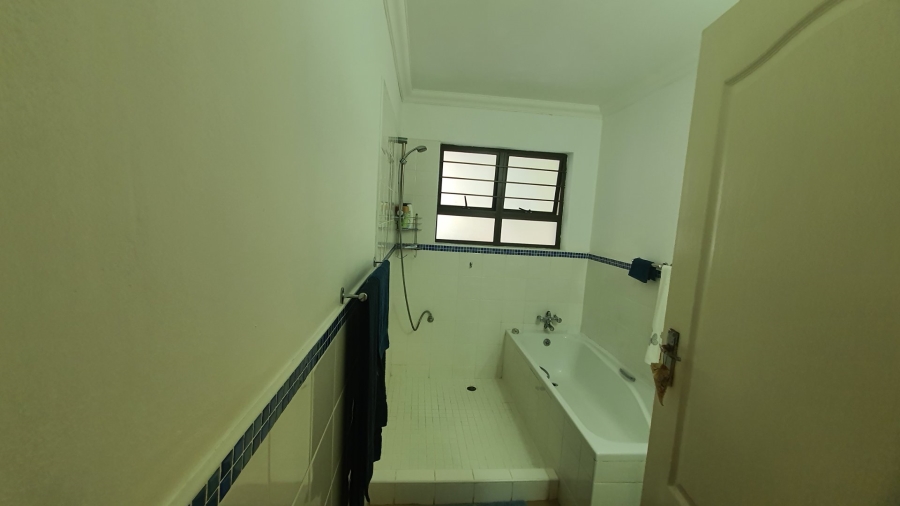 6 Bedroom Property for Sale in Ivy Beach KwaZulu-Natal
