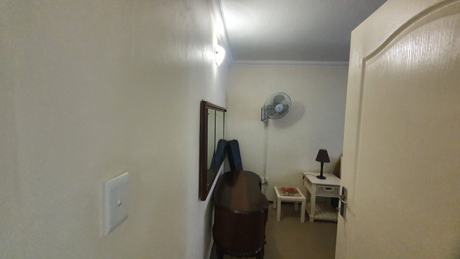 6 Bedroom Property for Sale in Ivy Beach KwaZulu-Natal