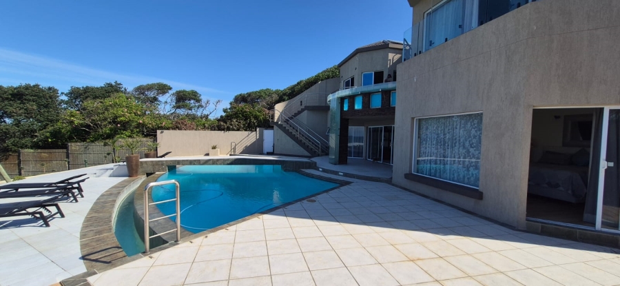 6 Bedroom Property for Sale in Pumula KwaZulu-Natal