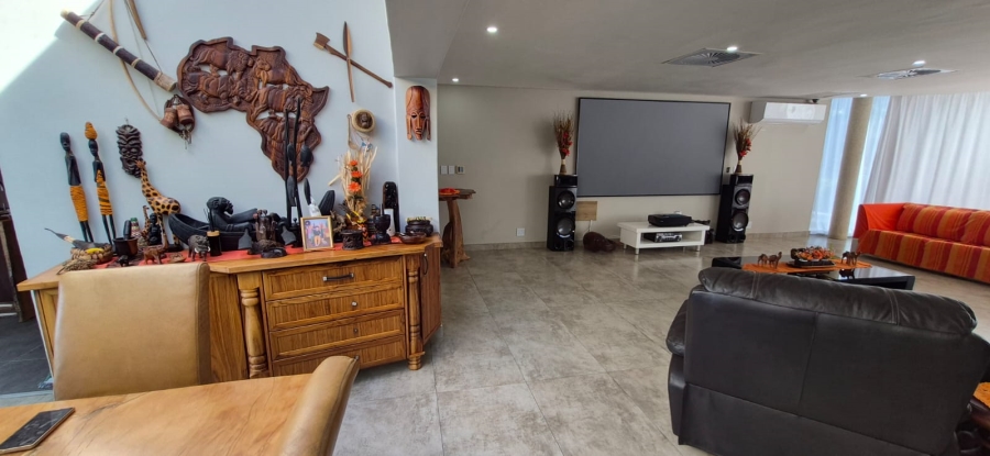 6 Bedroom Property for Sale in Pumula KwaZulu-Natal