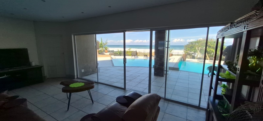 6 Bedroom Property for Sale in Pumula KwaZulu-Natal