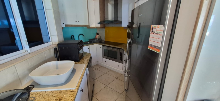6 Bedroom Property for Sale in Pumula KwaZulu-Natal