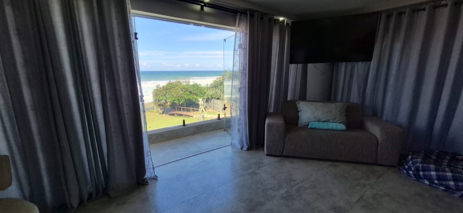 6 Bedroom Property for Sale in Pumula KwaZulu-Natal