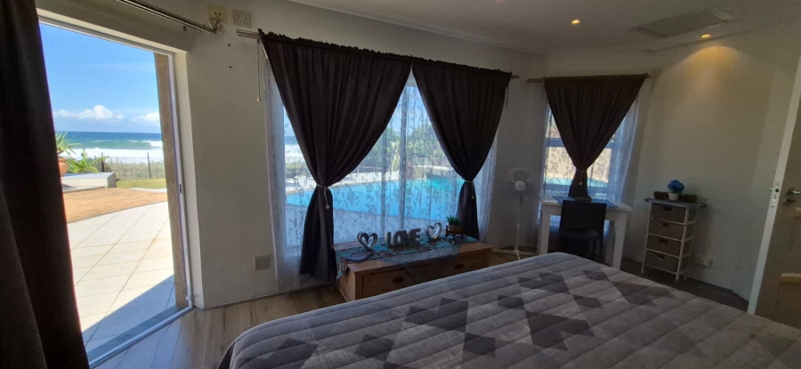 6 Bedroom Property for Sale in Pumula KwaZulu-Natal