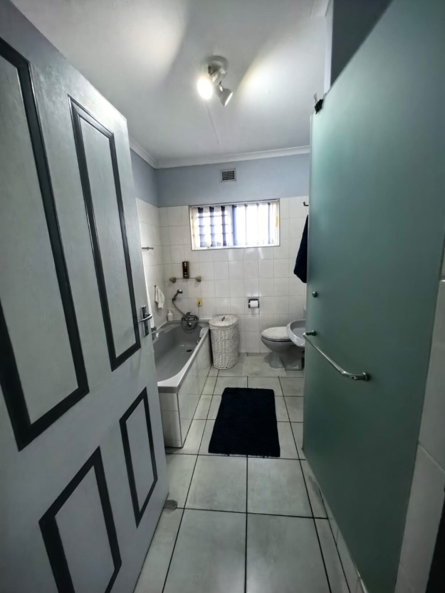 3 Bedroom Property for Sale in Athlone Park KwaZulu-Natal