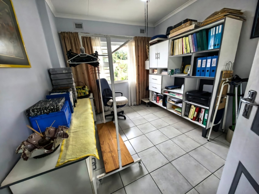 3 Bedroom Property for Sale in Athlone Park KwaZulu-Natal
