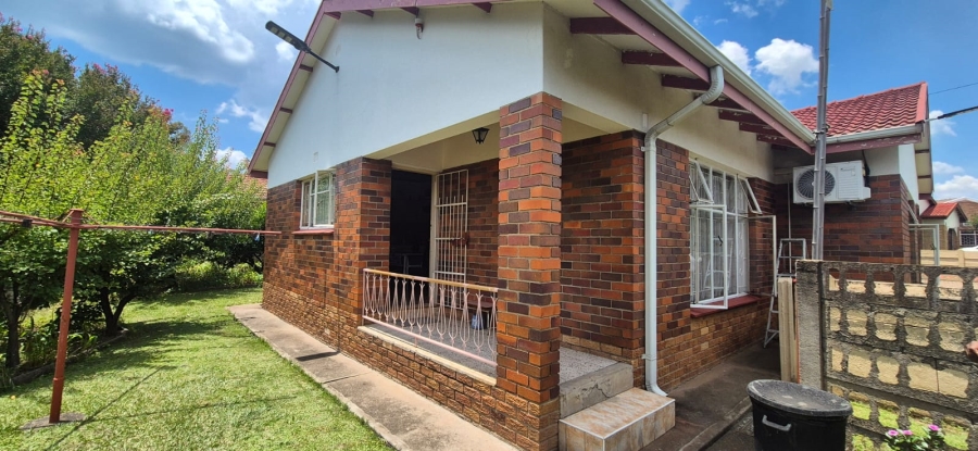 3 Bedroom Property for Sale in Lennoxton KwaZulu-Natal