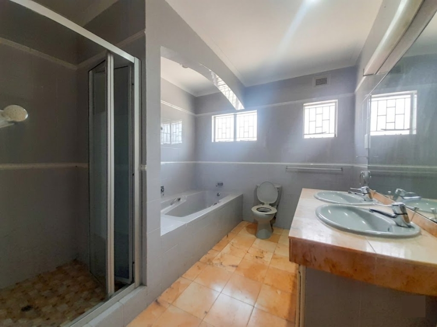 3 Bedroom Property for Sale in Berkshire Downs KwaZulu-Natal