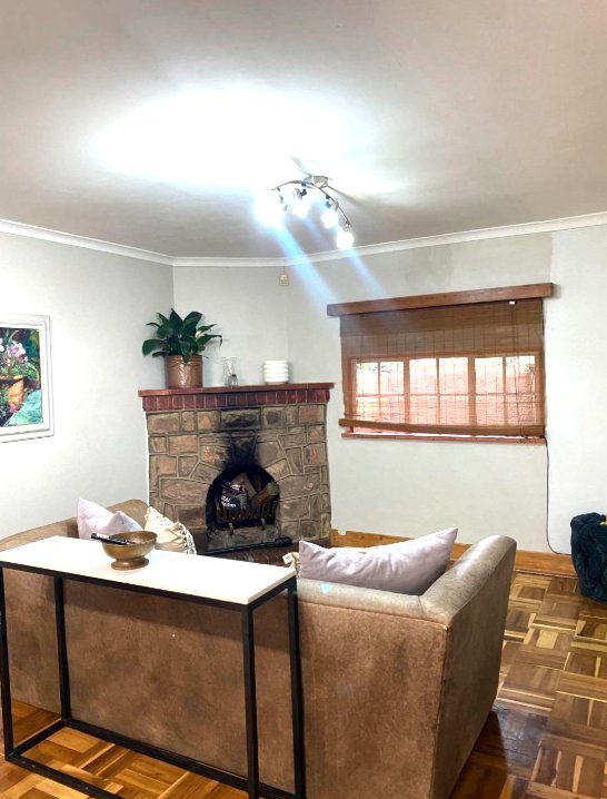 5 Bedroom Property for Sale in Bothas Hill KwaZulu-Natal