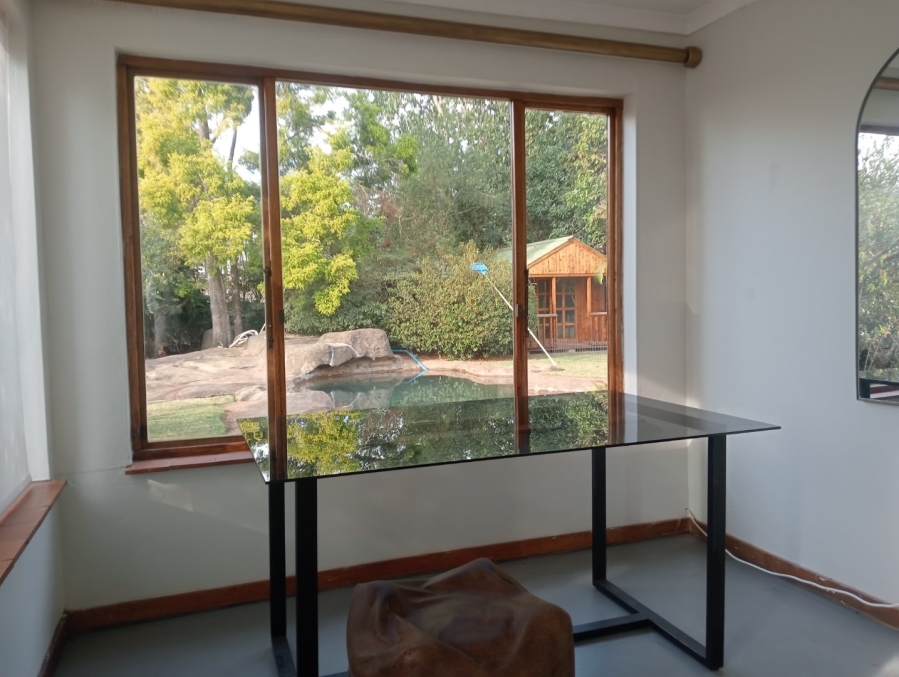 To Let 5 Bedroom Property for Rent in Bothas Hill KwaZulu-Natal