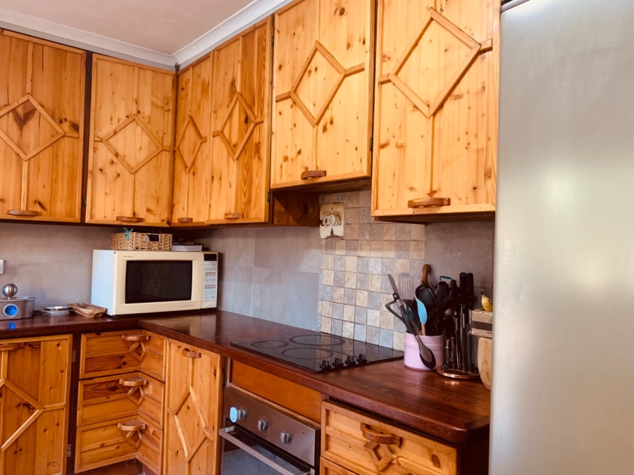 3 Bedroom Property for Sale in Waterfall KwaZulu-Natal