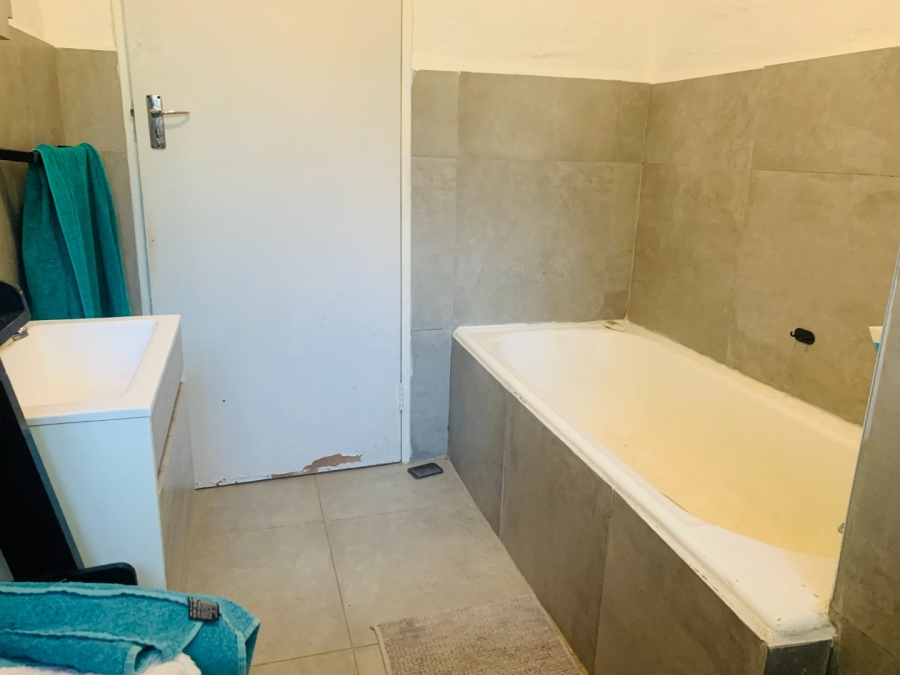 3 Bedroom Property for Sale in Waterfall KwaZulu-Natal