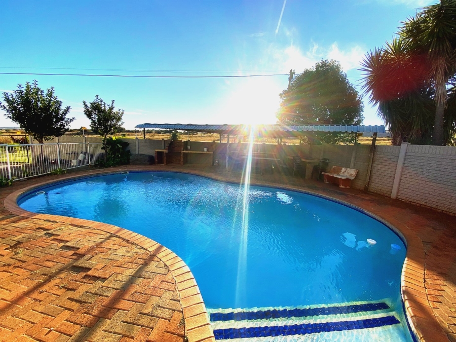 4 Bedroom Property for Sale in Vryheid KwaZulu-Natal