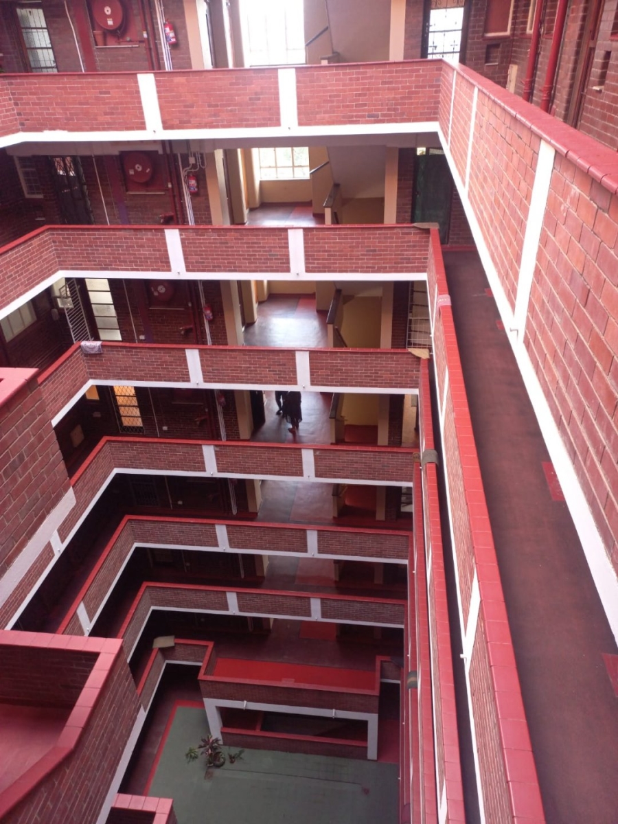 2 Bedroom Property for Sale in Durban Central KwaZulu-Natal