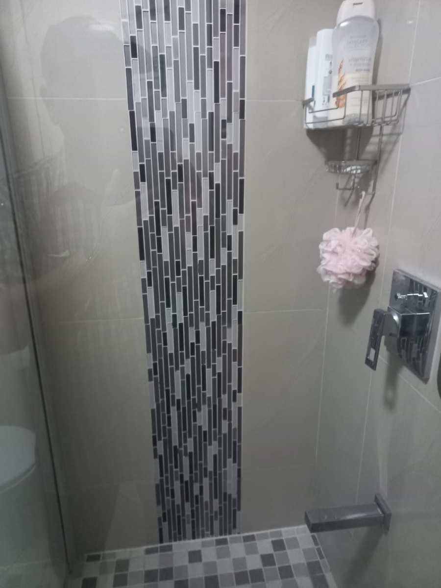 2 Bedroom Property for Sale in Durban Central KwaZulu-Natal