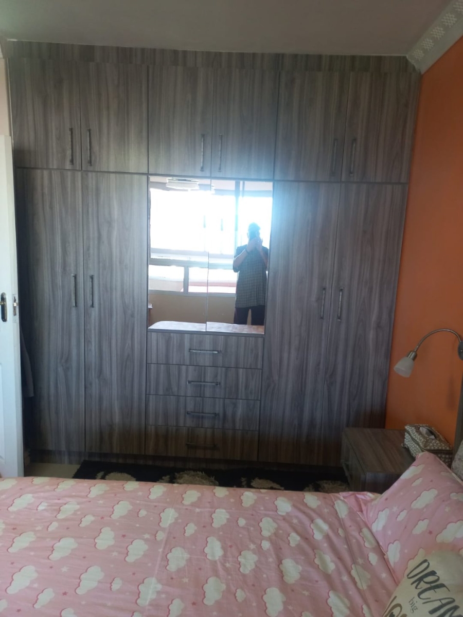 2 Bedroom Property for Sale in Durban Central KwaZulu-Natal