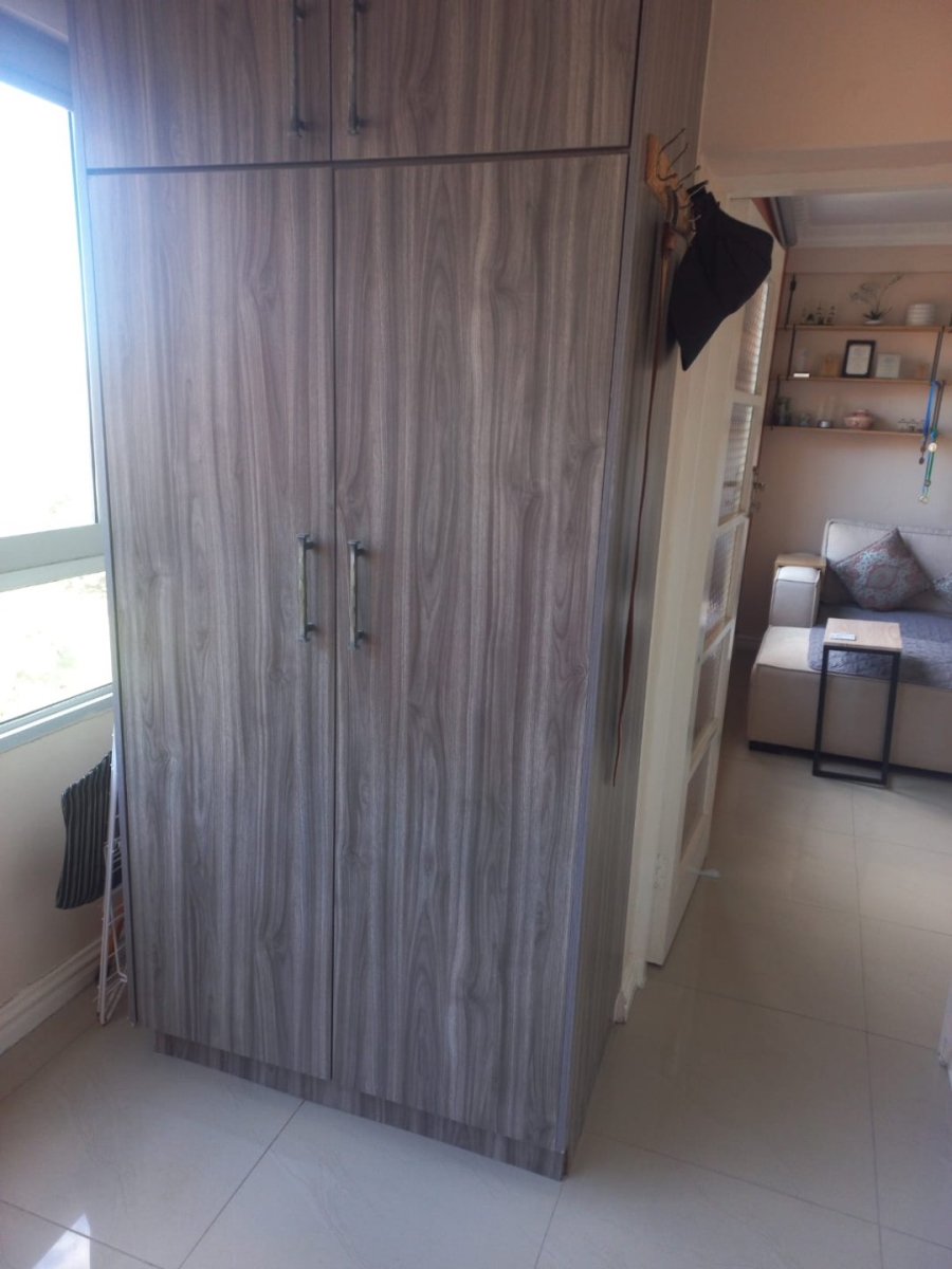 2 Bedroom Property for Sale in Durban Central KwaZulu-Natal