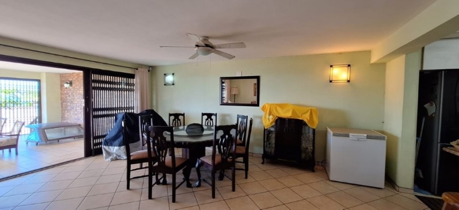 5 Bedroom Property for Sale in Southport KwaZulu-Natal