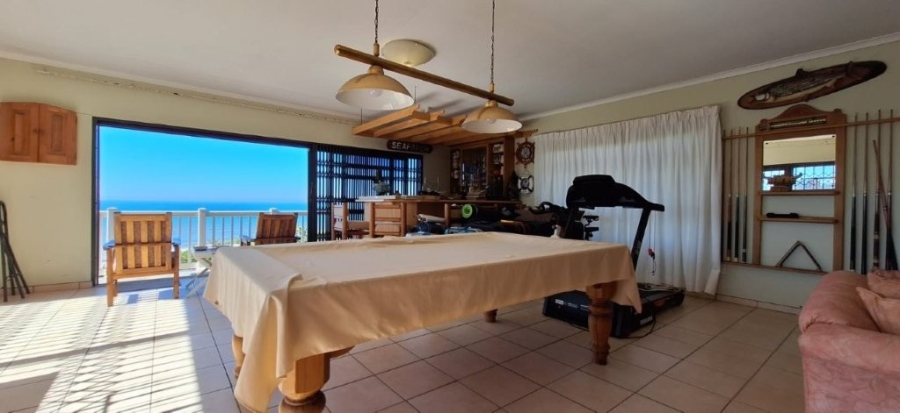5 Bedroom Property for Sale in Southport KwaZulu-Natal