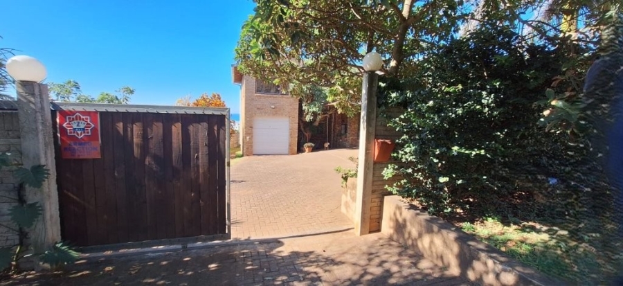 5 Bedroom Property for Sale in Southport KwaZulu-Natal