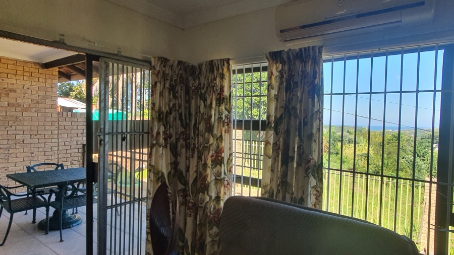 6 Bedroom Property for Sale in Shelly Beach KwaZulu-Natal