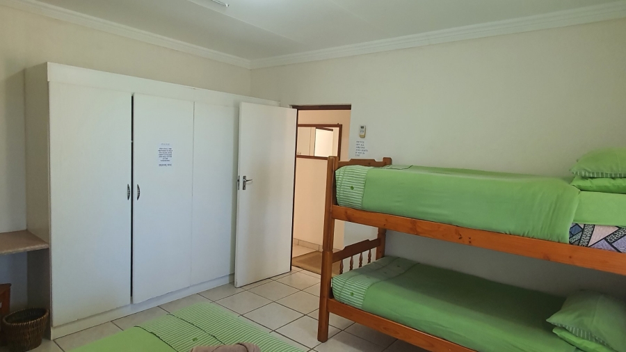 6 Bedroom Property for Sale in Shelly Beach KwaZulu-Natal