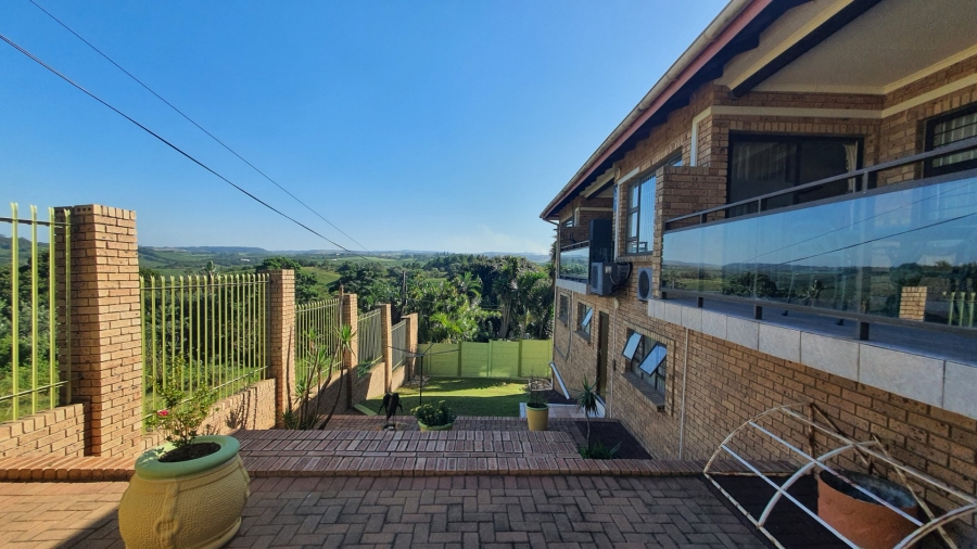 6 Bedroom Property for Sale in Shelly Beach KwaZulu-Natal