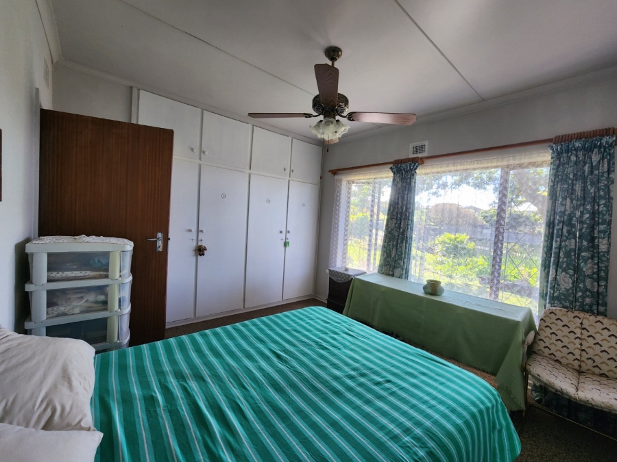 3 Bedroom Property for Sale in Oslo Beach KwaZulu-Natal