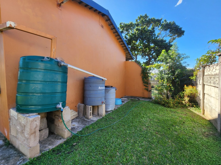 3 Bedroom Property for Sale in Oslo Beach KwaZulu-Natal