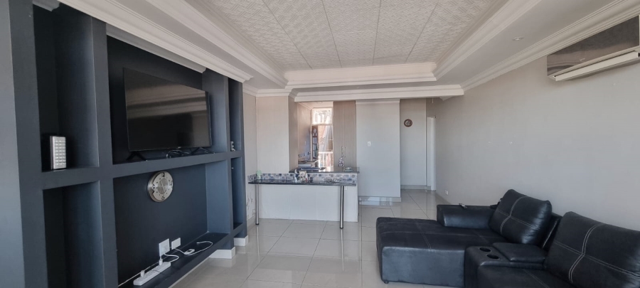 2 Bedroom Property for Sale in Margate Beach KwaZulu-Natal