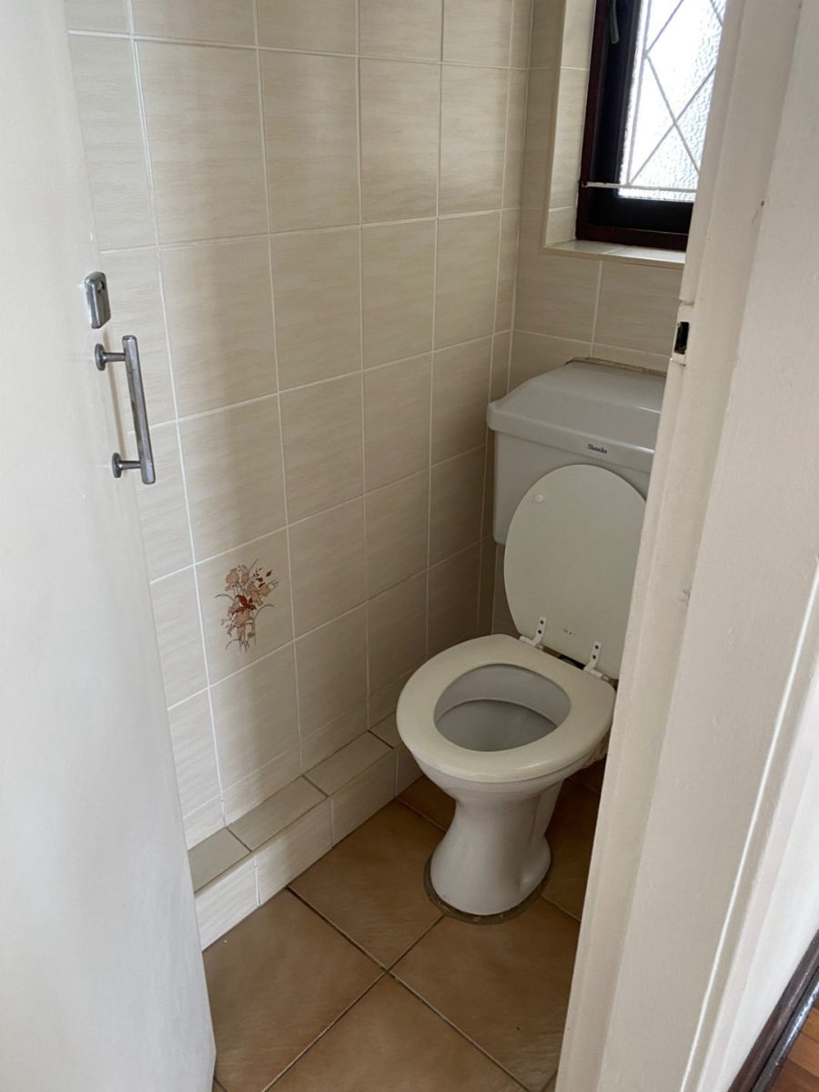 To Let 2 Bedroom Property for Rent in Amanzimtoti KwaZulu-Natal