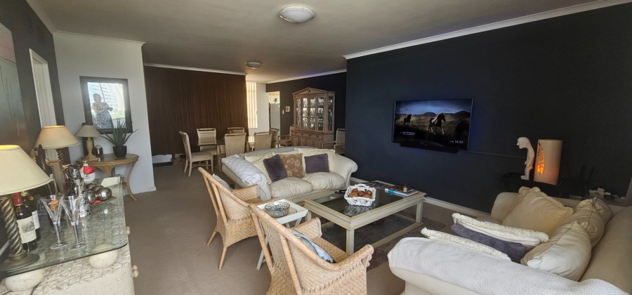 2 Bedroom Property for Sale in Umhlanga KwaZulu-Natal