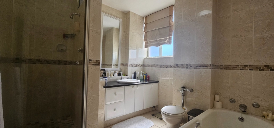 2 Bedroom Property for Sale in Umhlanga KwaZulu-Natal