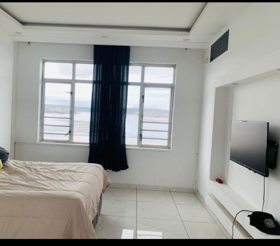 2 Bedroom Property for Sale in Durban Central KwaZulu-Natal
