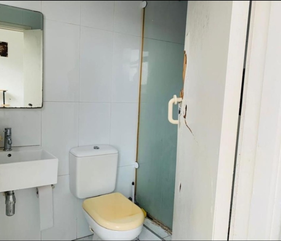 2 Bedroom Property for Sale in Durban Central KwaZulu-Natal