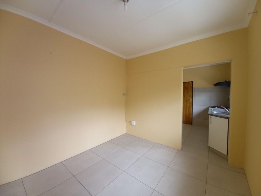 To Let 2 Bedroom Property for Rent in Stanger Manor KwaZulu-Natal