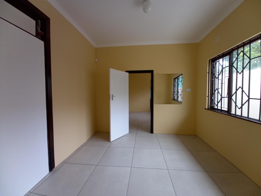 To Let 2 Bedroom Property for Rent in Stanger Manor KwaZulu-Natal