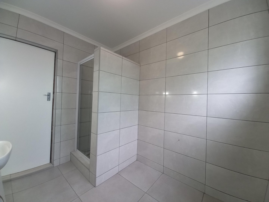 To Let 2 Bedroom Property for Rent in Stanger Manor KwaZulu-Natal
