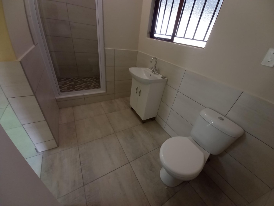 To Let 2 Bedroom Property for Rent in Stanger Manor KwaZulu-Natal