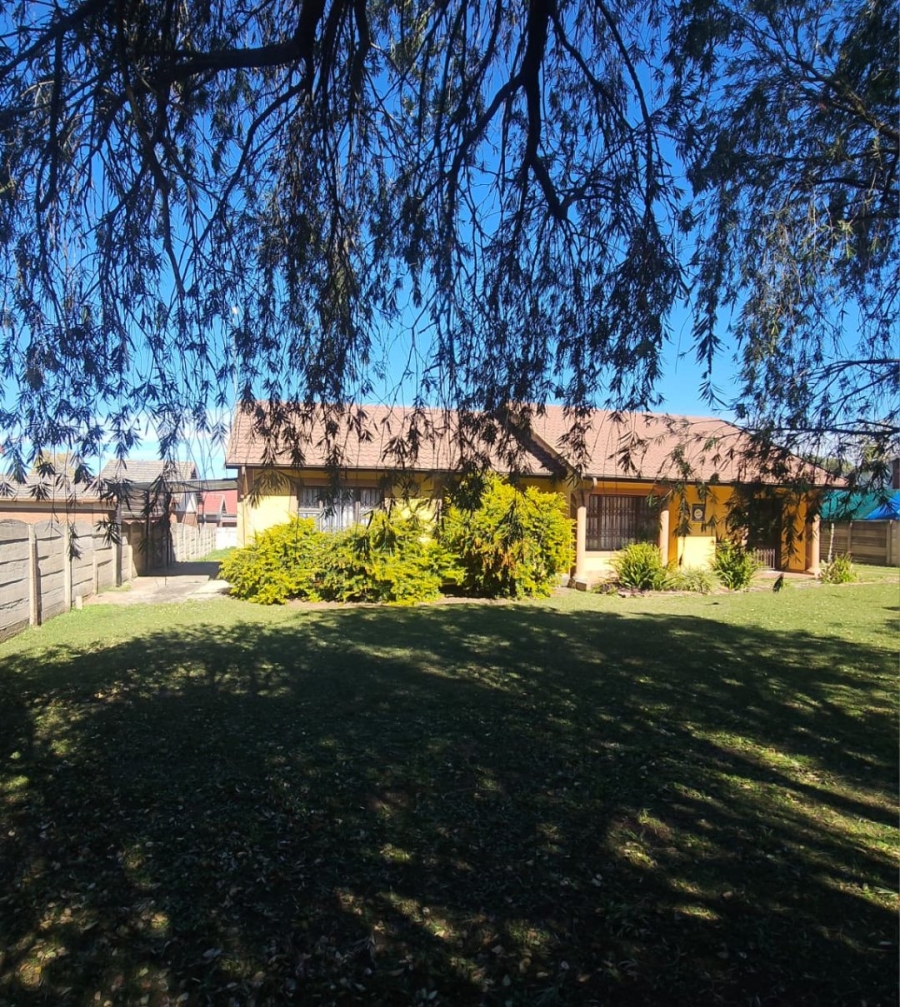 3 Bedroom Property for Sale in Amajuba Park KwaZulu-Natal