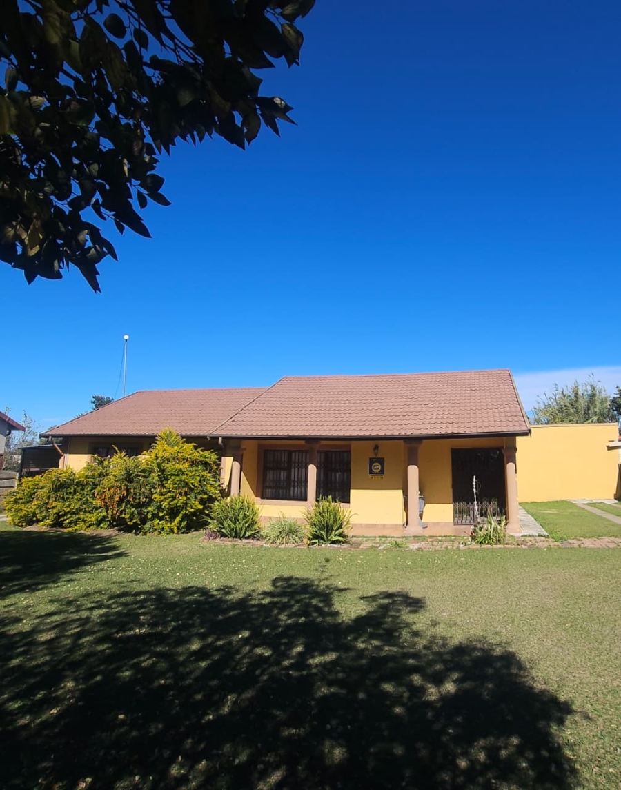 3 Bedroom Property for Sale in Amajuba Park KwaZulu-Natal