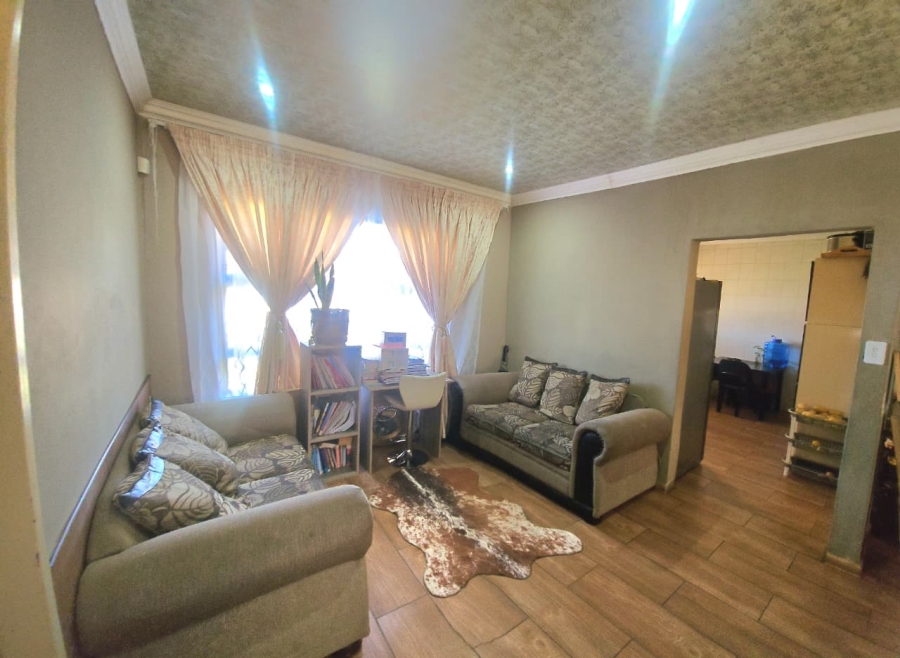 3 Bedroom Property for Sale in Amajuba Park KwaZulu-Natal