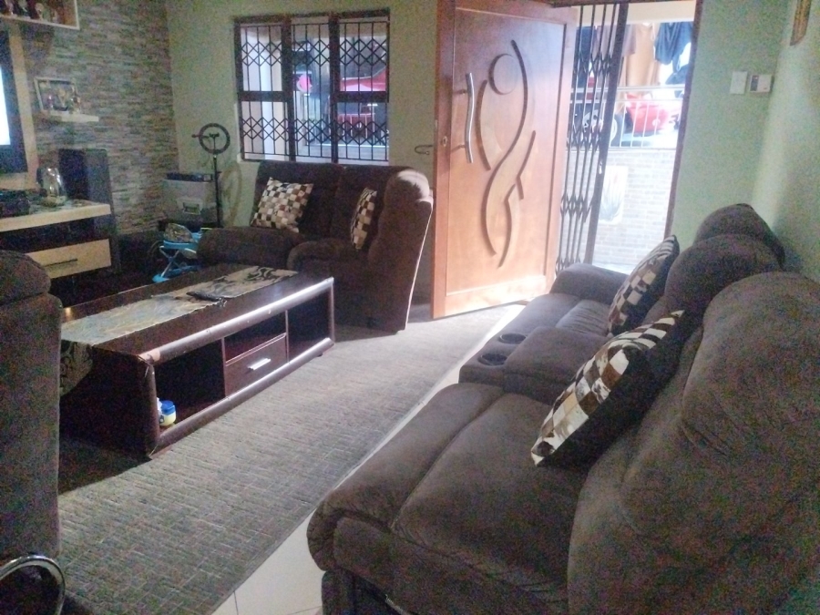 3 Bedroom Property for Sale in Imbali KwaZulu-Natal
