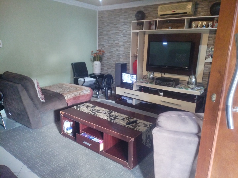 3 Bedroom Property for Sale in Imbali KwaZulu-Natal