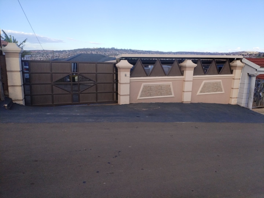 3 Bedroom Property for Sale in Imbali KwaZulu-Natal